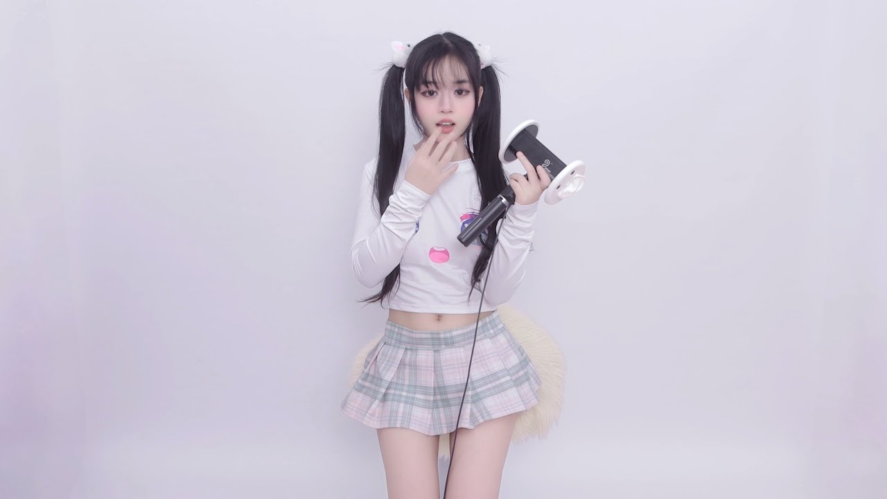 [晓美Xiao Mei]专属舔耳口腔音放松，让你感受到满满的爱意与温暖 🍅