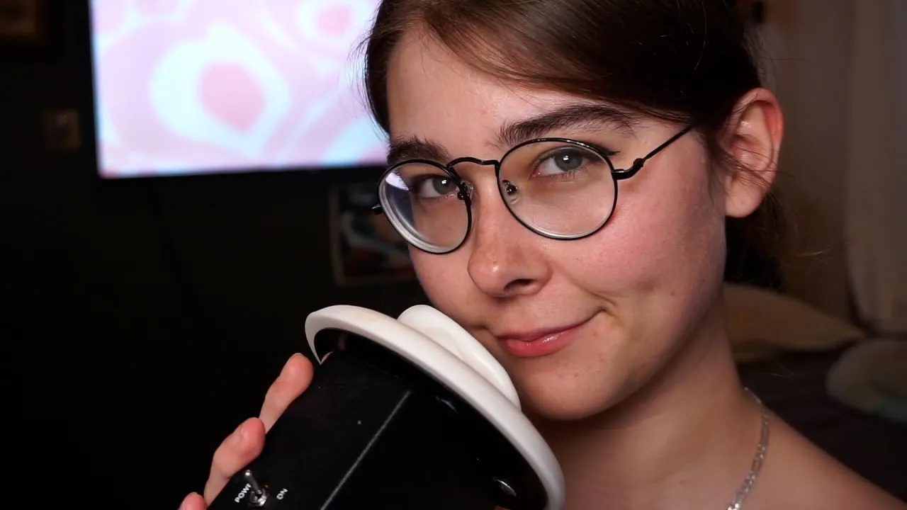 [Peebo]柔和的助眠舔耳口腔音|弹舌音|享受放松的睡眠 🍅