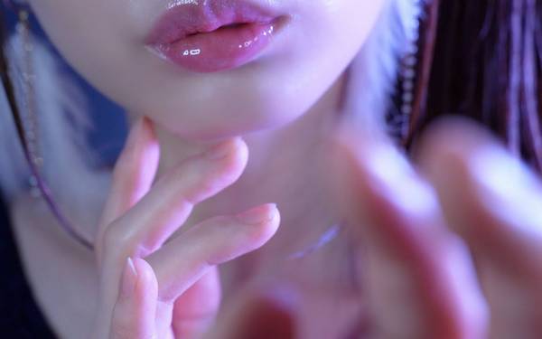 [Cham助眠]近距离潮湿的耳语|手势助眠 🍅