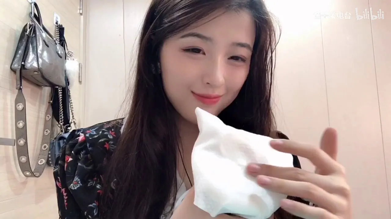 [渔子溪]来喽来喽！泡沫洗头按摩 🍅