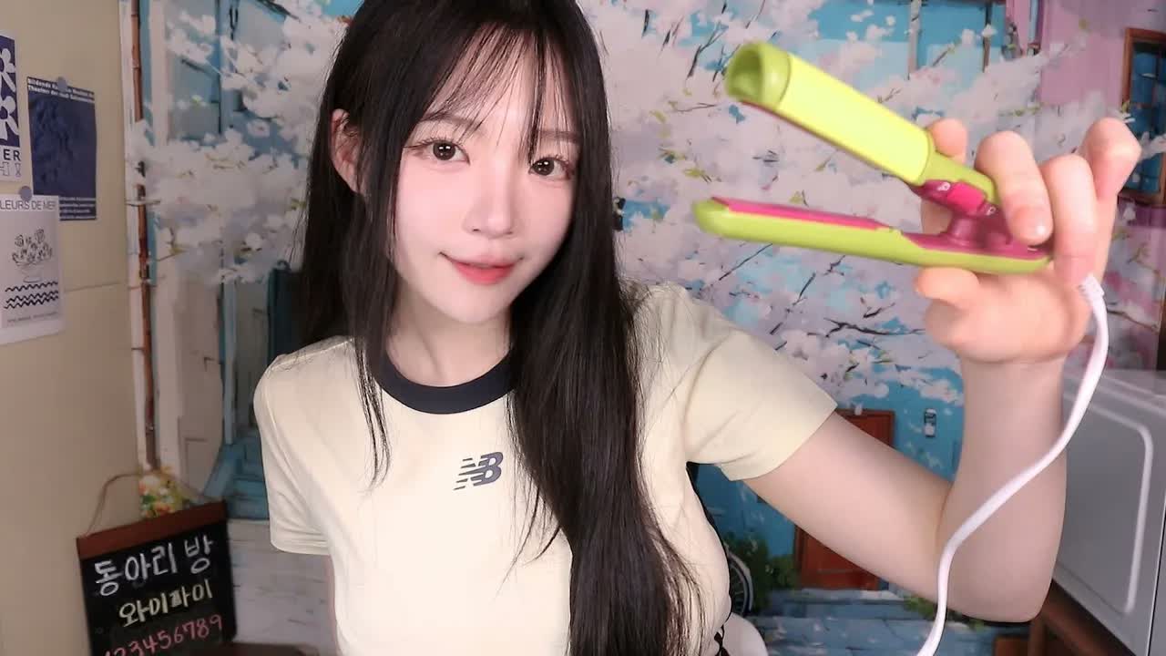 [nara_나라] 帮摘掉眼镜变美的朋友化妆 | 卷发棒助眠音 🍅