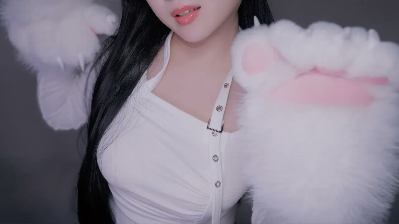 [ASMR MELODY] 这声“喵”让你酥麻吗？🐾 8D 环绕触发词助眠 🍅