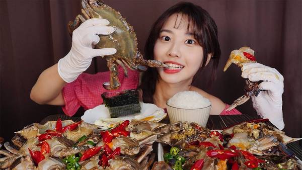 【ASMR吃播】Suna自制酱油蟹吃播 🍅